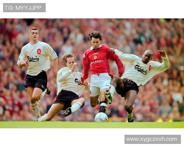 2015年曼联与利物浦经典对决全场精彩录像回顾与分析