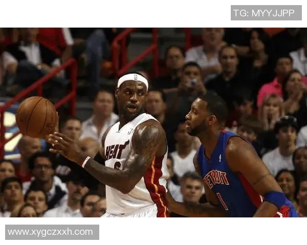 2015年NBA骑士与热火对决回顾：传奇球星的巅峰对抗与精彩瞬间